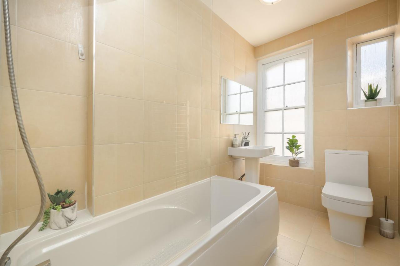 Modern One Bedroom Apartment Next To Old Street Londres Extérieur photo